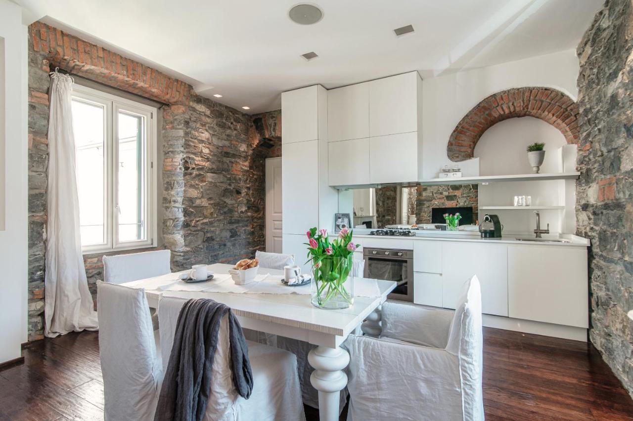 Stunning Central Como Apt By Joivy Exterior foto